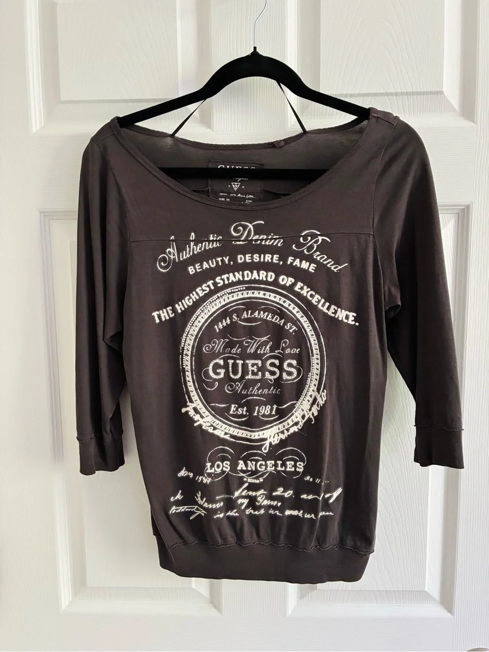 Guess Vintage Y2K 3/4 Sleeve Rhinestone Graphic Cotton Top